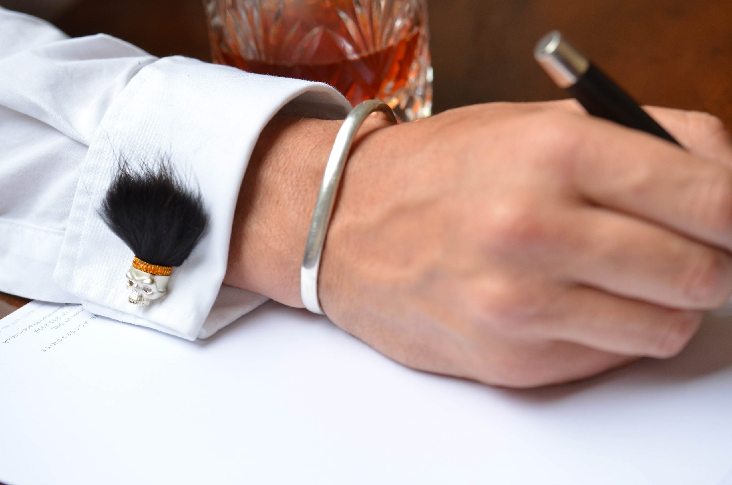 How to Wear Cufflinks