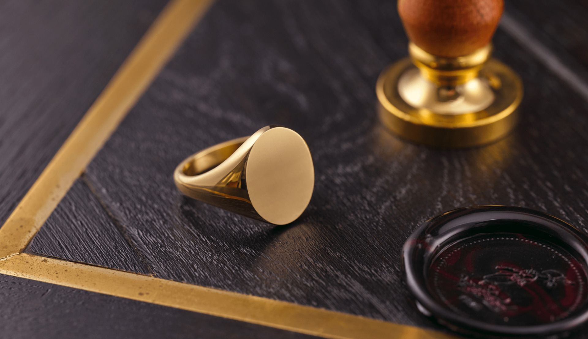14K Gold Signet Ring for Women / Signet Initial Ring / Personalized  Engraved Signet Ring / Handmade Signet Letter Ring / Monogram Ring - Etsy
